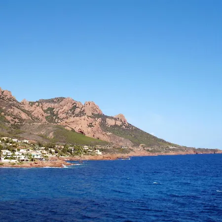 Апартаменты L'esquinade - P5 317 By Interhome Сен-Рафаэль