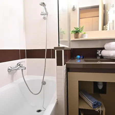 Apartman L'esquinade - P5 317 By Interhome Saint-Raphaël