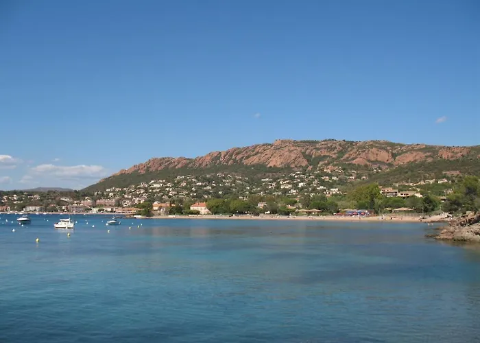 L'esquinade - P5 317 By Interhome *