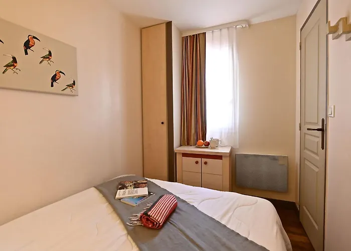 Lägenhet L'esquinade - P5 317 By Interhome Saint-Raphaël