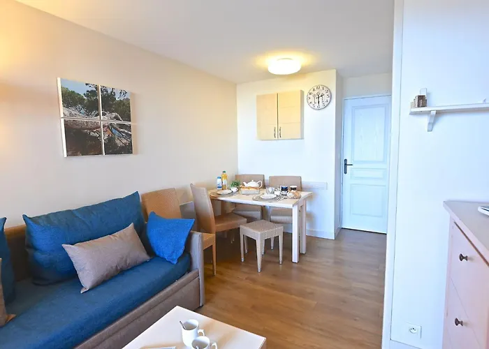 L'esquinade - P5 317 By Interhome *