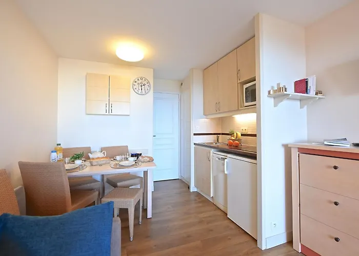 Lägenhet L'esquinade - P5 317 By Interhome